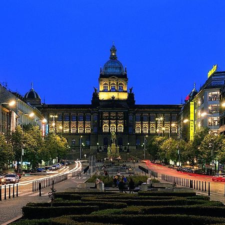 Helen Homestay Vaclavske Namesti Prága Kültér fotó